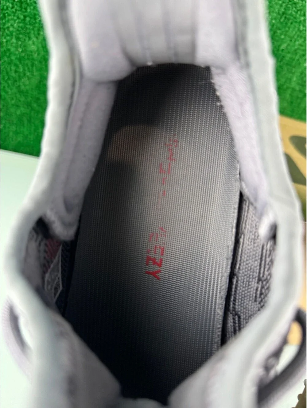Size 9 - adidas Yeezy Boost 350 V2 Low Beluga 2.0 CLEAN!